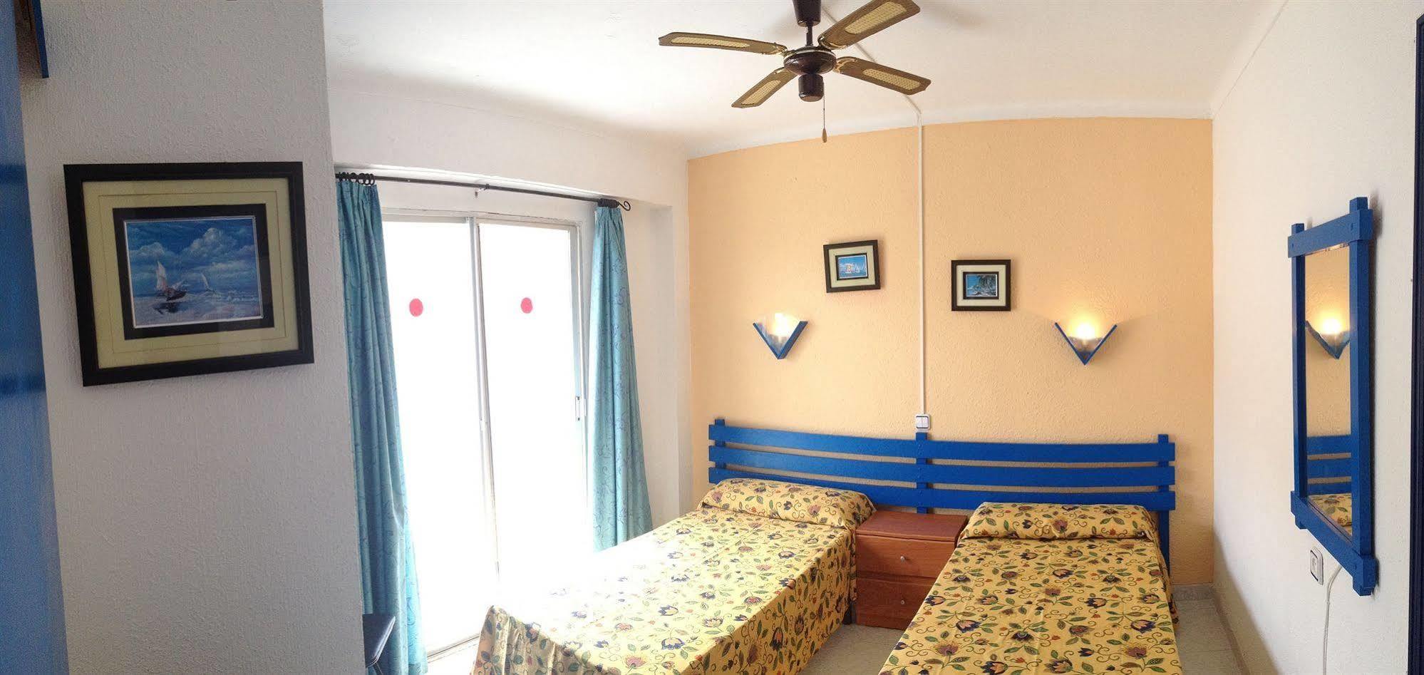 Hostal Blanca 캔 피카폴트 외부 사진